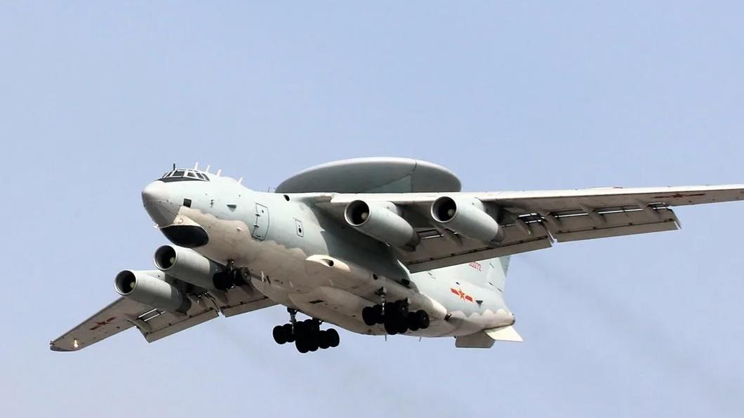 空警預(yù)警機(jī)2000，技術(shù)前沿的空中衛(wèi)士，技術(shù)前沿的空中衛(wèi)士——空警預(yù)警機(jī)2000