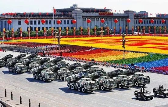 我國(guó)勝利日大閱兵，回顧與展望，中國(guó)勝利日大閱兵，回顧輝煌歷程，展望嶄新未來(lái)