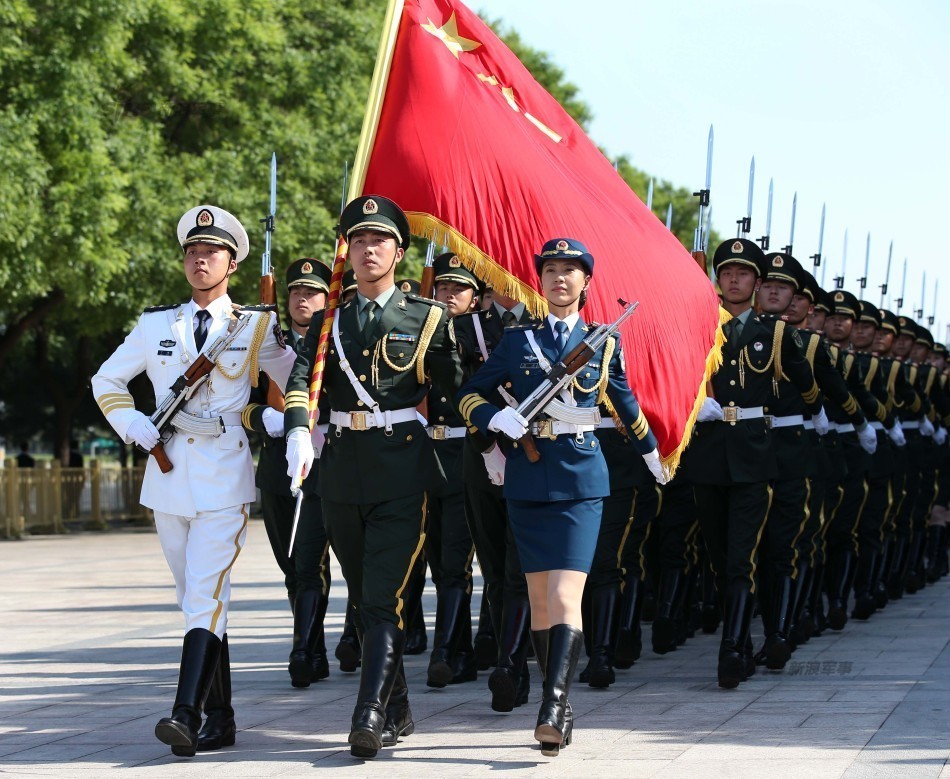 檢閱女兵儀仗隊(duì)，榮耀與力量的展現(xiàn)，檢閱女兵儀仗隊(duì)，榮耀與力量的璀璨瞬間