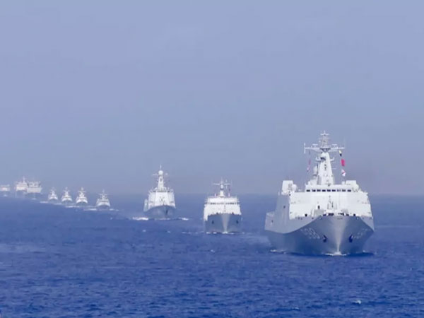 人民海軍成立70周年閱兵，輝煌成就與堅定前行，人民海軍成立70周年閱兵，輝煌成就鑄就，堅定前行展雄姿