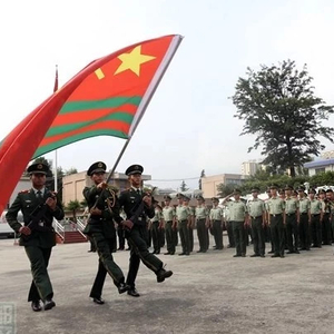 武警部隊軍旗，榮耀的象征與力量的體現(xiàn)，武警部隊軍旗，榮耀與力量的象征