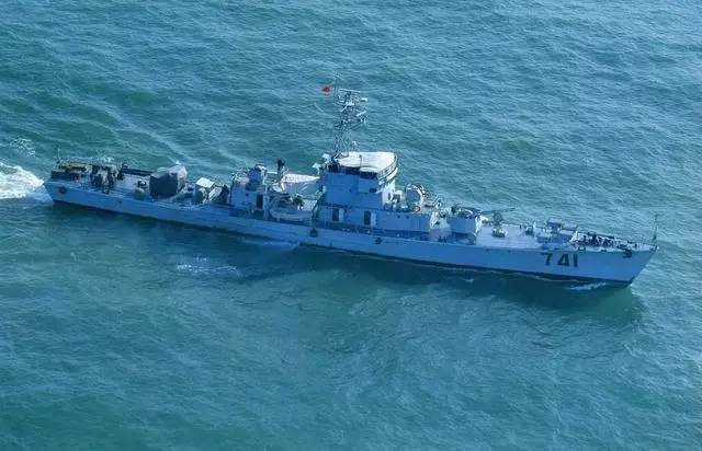 中國(guó)海軍艦艇發(fā)展史，從遠(yuǎn)古到現(xiàn)代的海上力量崛起，中國(guó)海軍艦艇發(fā)展史，海上力量的崛起之路