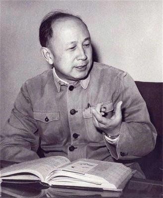 錢學(xué)森的成就和貢獻，偉大的科學(xué)家的一生，錢學(xué)森的偉大成就與科學(xué)貢獻，一生獻身于科學(xué)事業(yè)的光輝歷程