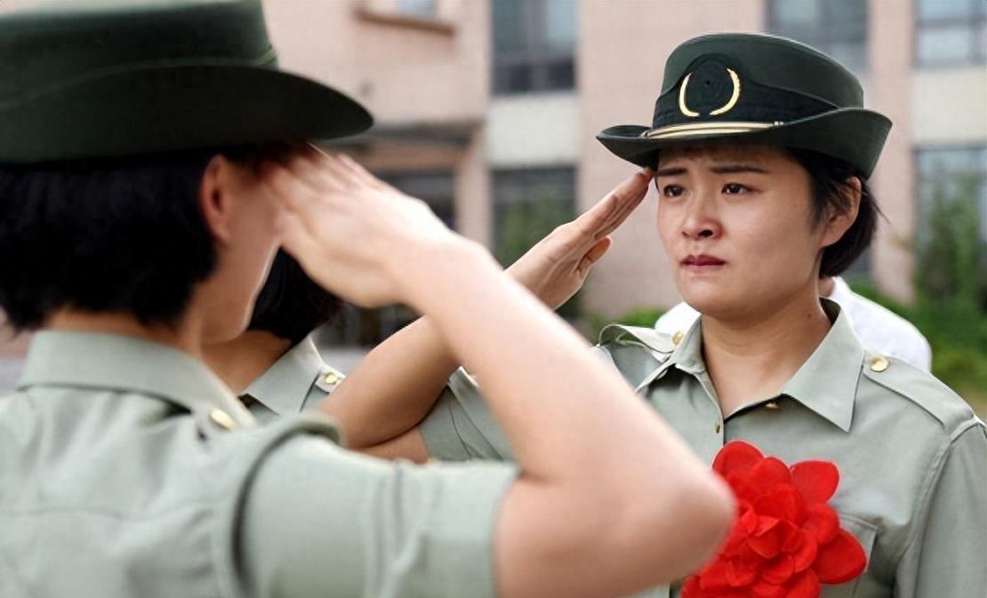 回顧歷史，重溫輝煌，1999年國慶閱兵式，回顧輝煌瞬間，1999年國慶閱兵式盛大回顧